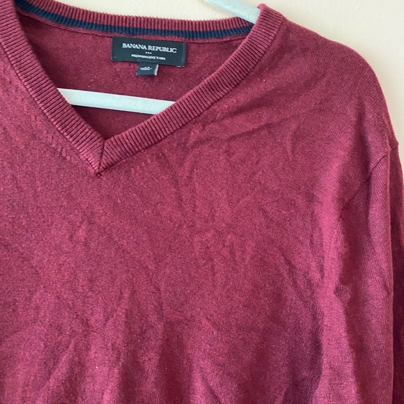 Banana Republic Men’s Sweater Burgundy Size Medium - Picture 2 of 6